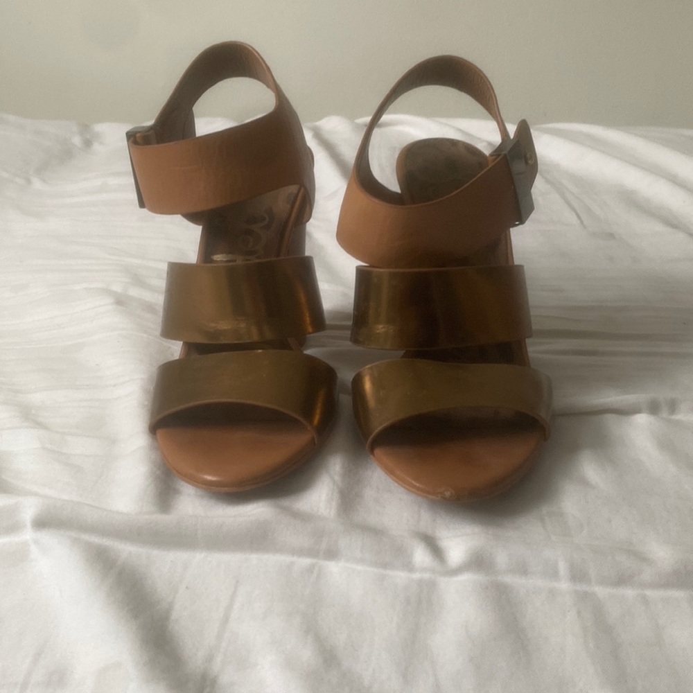 Sam Edelman copper and tan strap heels.